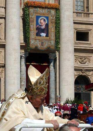 John Paul II in Rome 2002