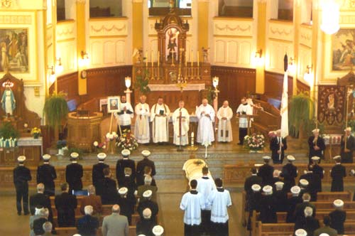 Gilberte Côté-Mercier's funeral