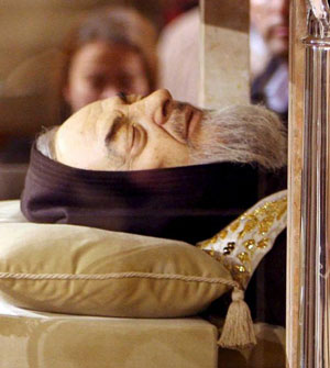 Padre Pio Sepulcher