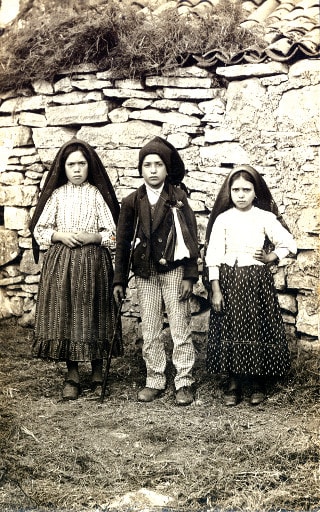 The three visionaries of Fatima