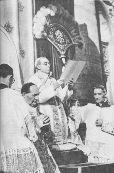 Pius XII proclaming dogma of assumption