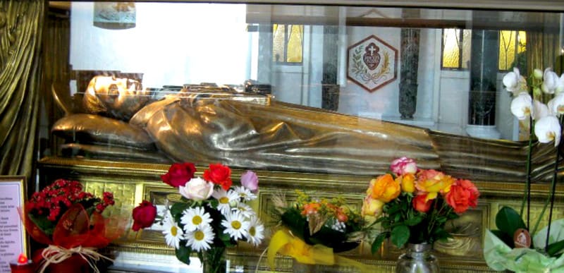 Gemma’s tomb in the convent