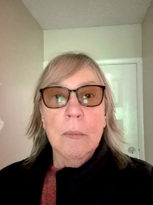 Helen Kmera